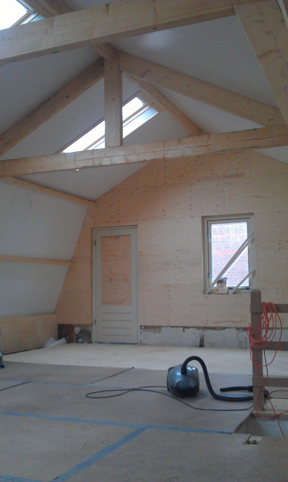 Kap renovatie Texel aangenomen door Marangos Houtbouw, Apollo timmerwerk en HS Werken